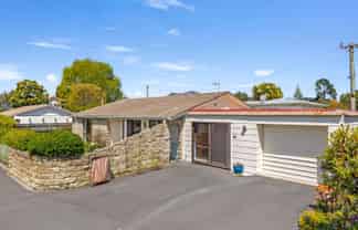 26C High Street, Glenholme