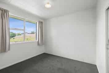 3/8A Hood Place, Spotswood