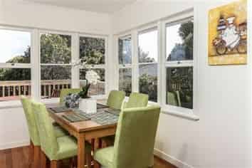 4020 Great North Road, Glen Eden