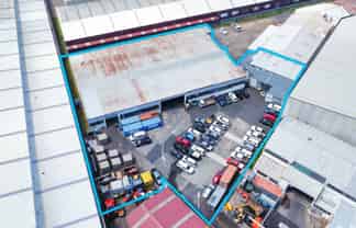 Central & Versatile Industrial Facility