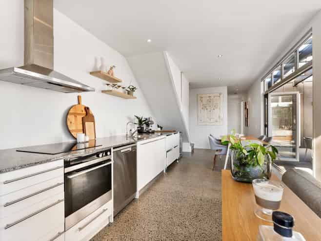 12/189 Mangatawhiri Road, Omaha