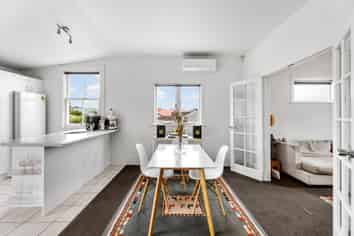 13 Duke Street, Three Kings