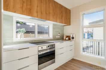 70B Heretaunga Square, Silverstream