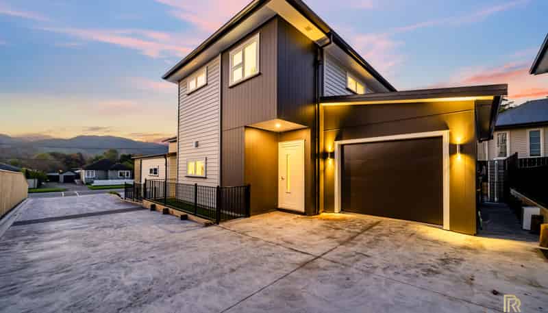 70B Heretaunga Square, Silverstream