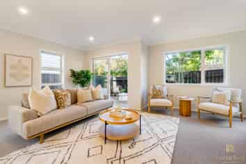 70B Heretaunga Square, Silverstream