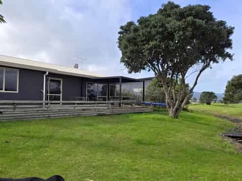 158 The Fairway, Matarangi