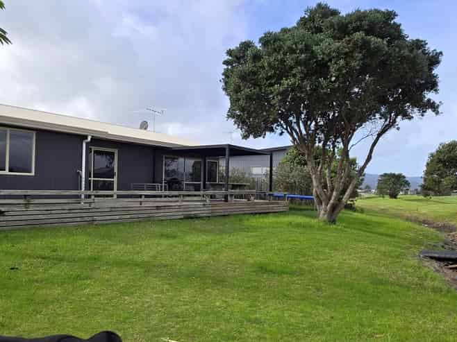 158 The Fairway, Matarangi