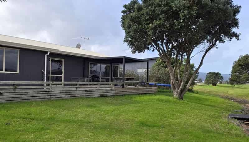 158 The Fairway, Matarangi