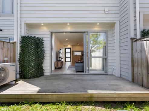 1B Sirius Place, Botany Downs