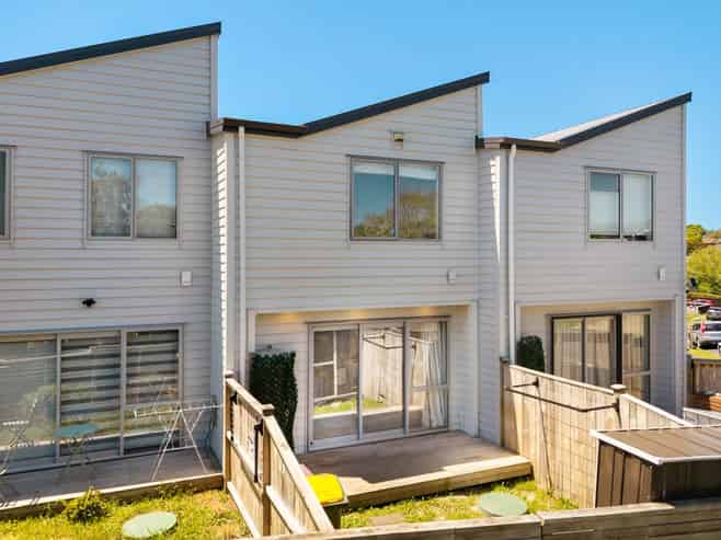 1B Sirius Place, Botany Downs