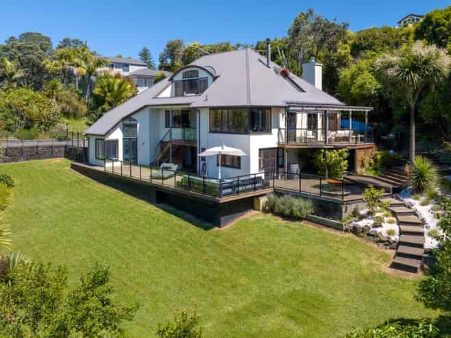 18 Peacock Street, Glendowie