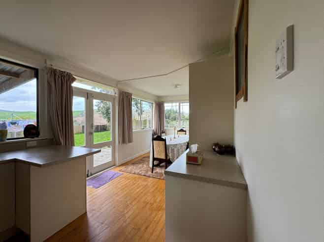 3001B  State Highway 2, Waitakaruru