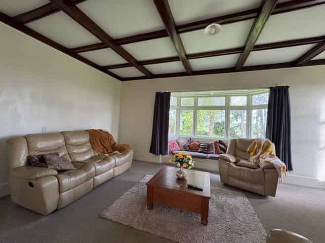 3001B  State Highway 2, Waitakaruru