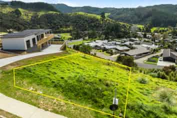 12 Manatu Close, Whangamata