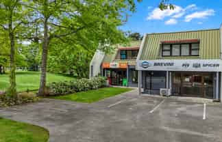 High profile office/warehouse – Birmingham Drive