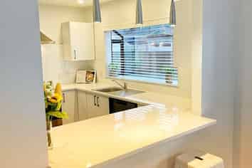 812 Dominion Road, Mount Eden