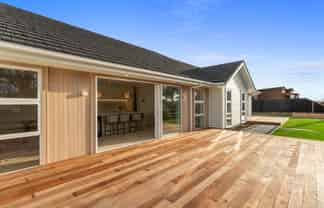 19 Farmview Lane, Lincoln