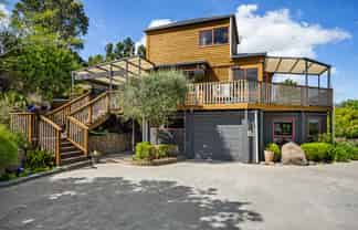 332 Crane Road, Kauri