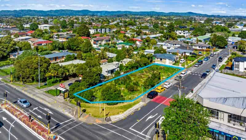 2 & 2B Norval Road, Henderson