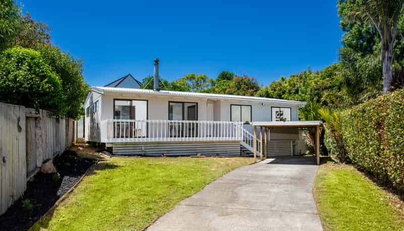 17 Winifred Avenue, Bayview, Bayview