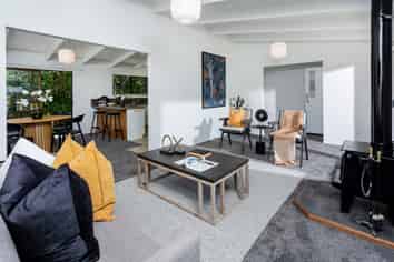 17 Winifred Avenue, Bayview, Bayview