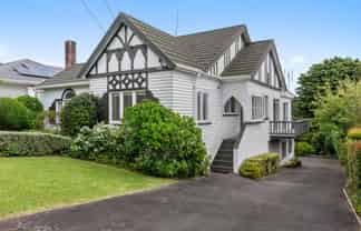 149 St Andrews Road, Epsom