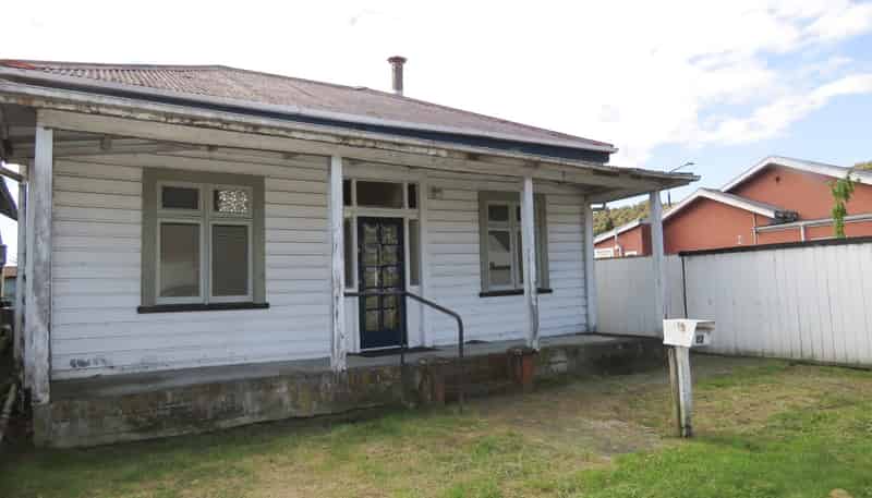 82 Shiel Street, Reefton