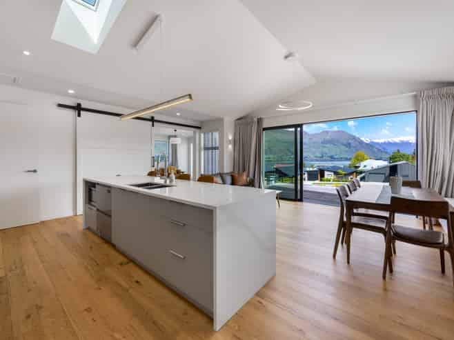 4 Dry Fly Avenue, Wanaka