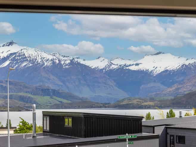 4 Dry Fly Avenue, Wanaka