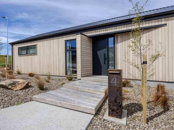 4 Dry Fly Avenue, Wanaka