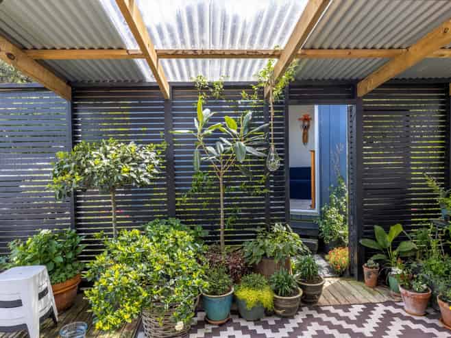 1 Crescent Road West, Palm Beach