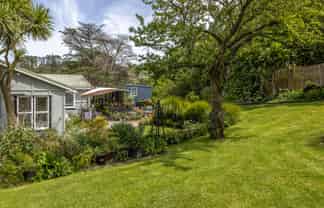 1 Crescent Road West, Palm Beach