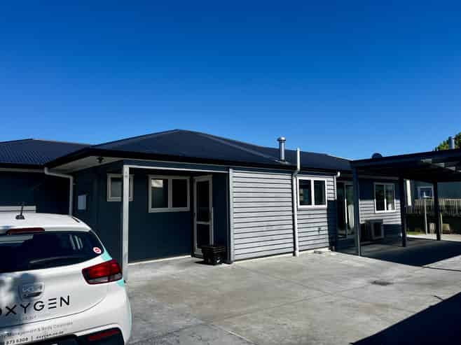 1013b Beatty Street, Mayfair