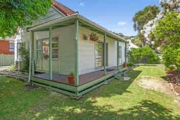 1/406 Hardy Street, Nelson City