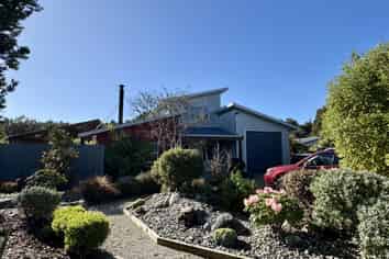 14 Butlers Road, Hokitika