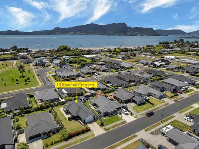 13 Kaurinui Crescent, One Tree Point