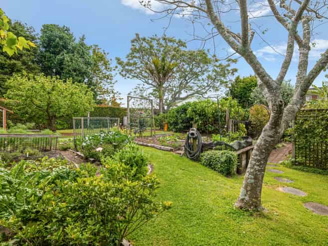 94 One Tree Point Road, One Tree Point