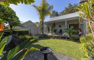 19 Kakariki Grove, Waikanae