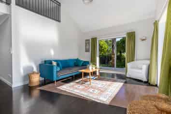 19 Kakariki Grove, Waikanae