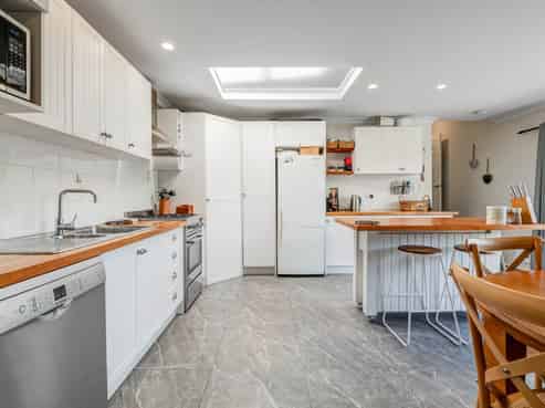 25 Tapu Road, Huapai