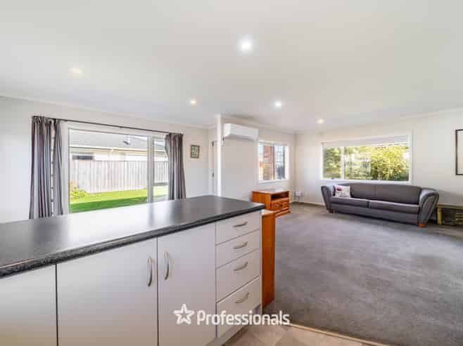 17 Woodland Mews, Wainuiomata