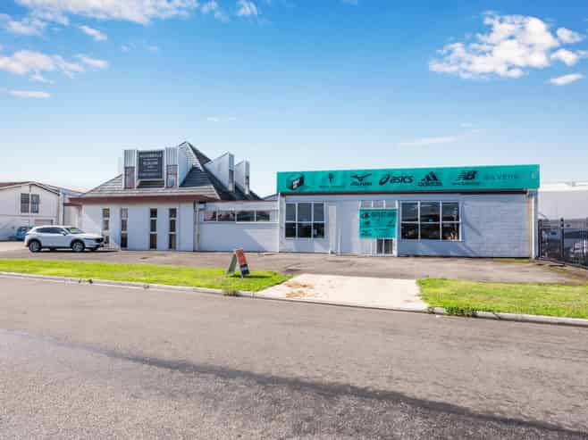 Growth gateway in Levin's industrial core