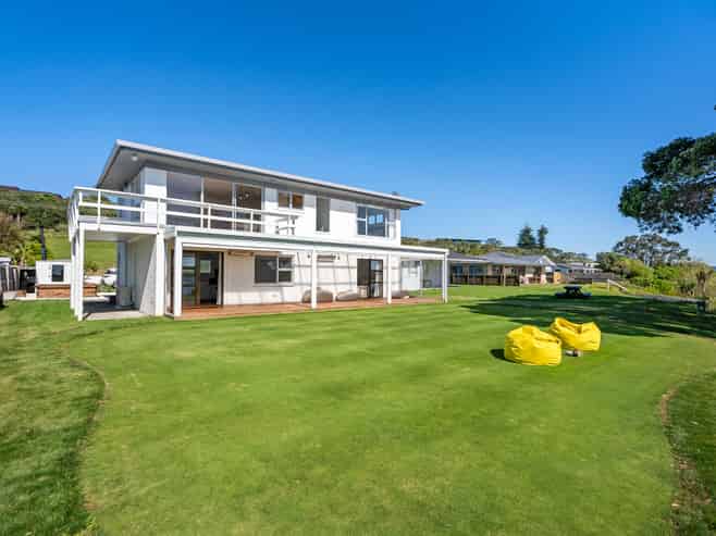 281 Cove Road, Waipu