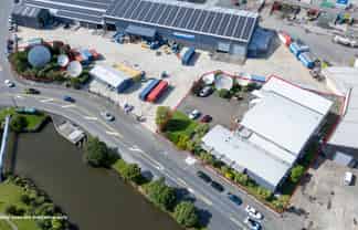 Data centre plus land for sale