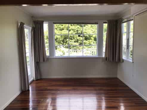 8 Mamaku Street, Meadowbank