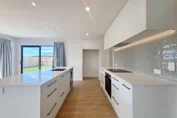 1 Verdant Cl, Rolleston