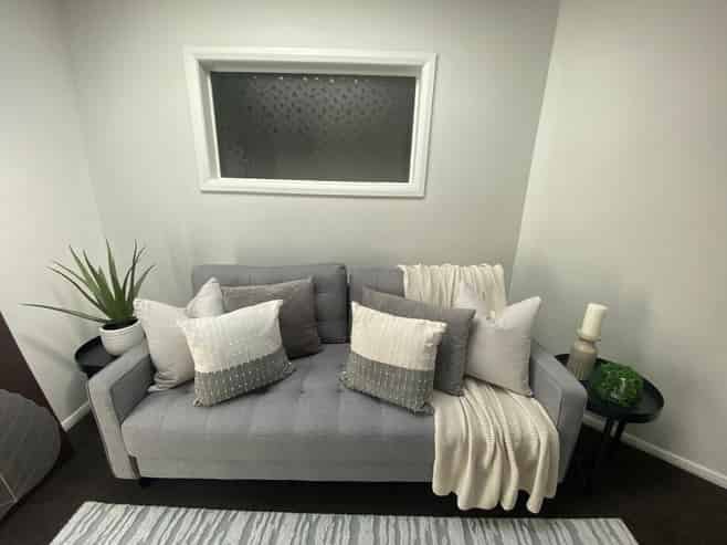 21 Saxbys Road, Glenview