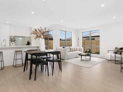 51a Bill Hammond Drive, Belfast