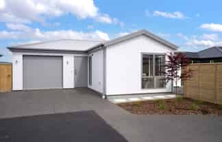 51a Bill Hammond Drive, Belfast