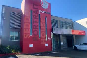 Standalone Stylish Office with Parking